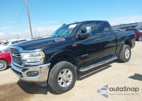 2022 Ram 2500 Laramie 4X4 6'4 Box z USA, uszkodzony, nr VIN 3C6UR5FJ7NG386785